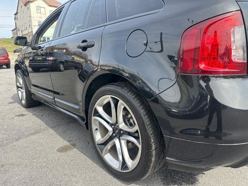 Used 2013 Ford Edge Sport w/ Driver Entry Pkg image 5