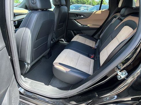 New 2026 Chevrolet Equinox ACTIV w/ Convenience Package III AWD/4WD image 17