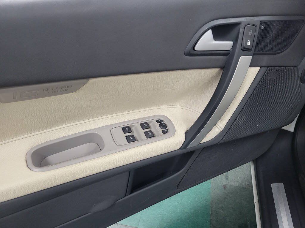 Used 2013 Volvo C70 T5 FWD image 38
