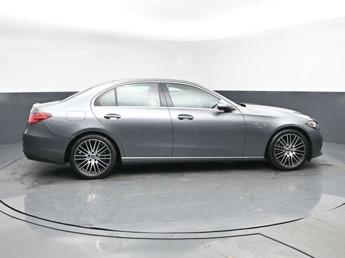Used 2022 Mercedes-Benz C 300 4MATIC Sedan w/ Exclusive Trim Package image 3