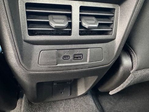 New 2025 GMC Canyon AT4 w/ AT4X Package image 21