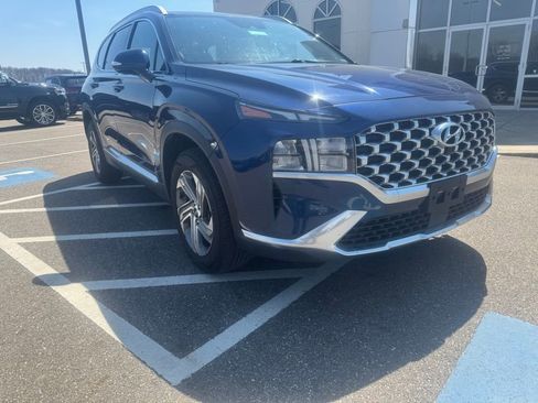 Used 2023 Hyundai Santa Fe SEL w/ Premium Package image 3