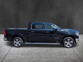 Used 2019 RAM 1500 Laramie AWD/4WD video 3