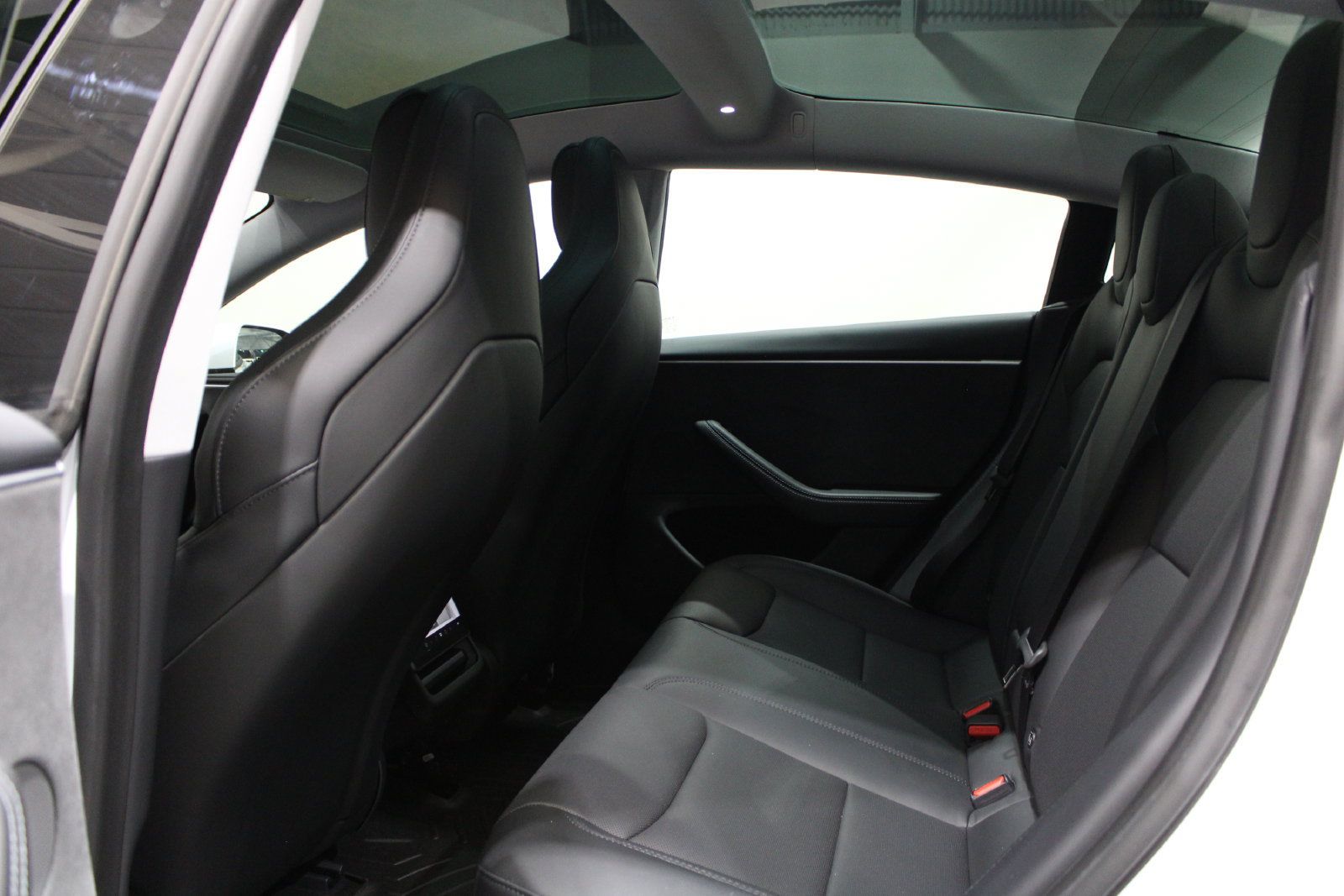 Used 2024 Tesla Model 3 Performance AWD/4WD image 17