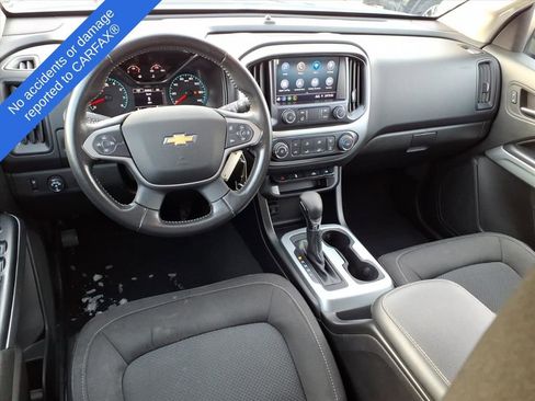 Used 2022 Chevrolet Colorado LT w/ LT Convenience Package image 12