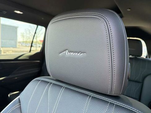 New 2026 Buick Enclave Avenir w/ Super Cruise Package FWD image 25