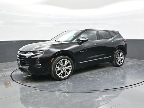 Used 2019 Chevrolet Blazer Premier w/ Sun and Wheels Package image 3