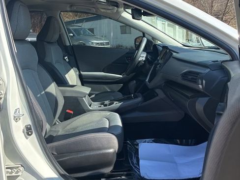 Used 2024 Subaru Crosstrek 2.0i Premium image 14