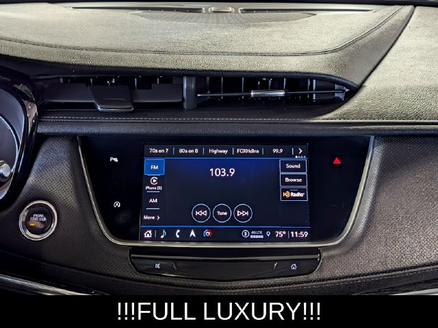 Used 2022 Cadillac XT5 Premium Luxury AWD/4WD image 28