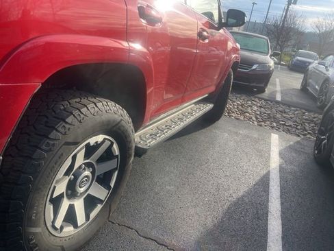 Used 2021 Toyota 4Runner TRD Off-Road image 13