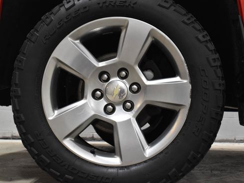 Used 2018 Chevrolet Silverado 1500 LT w/ All Star Edition image 29