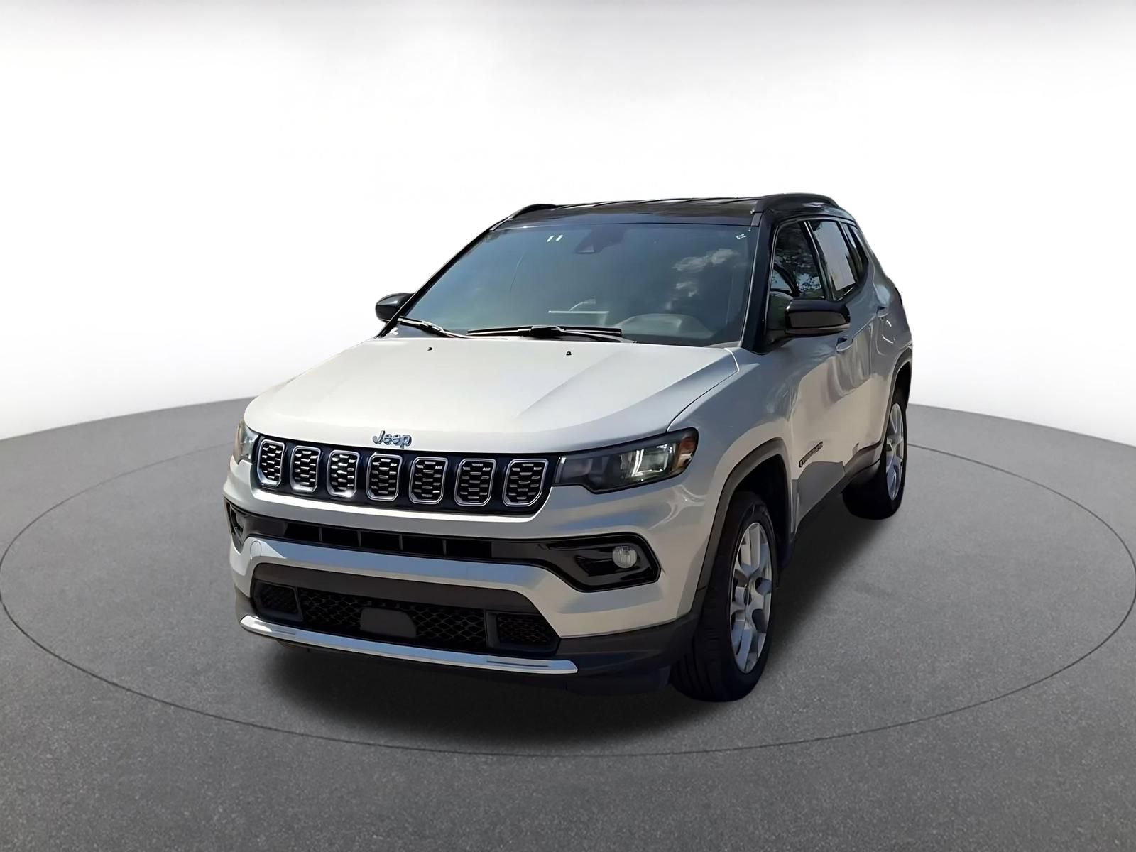 Used 2025 Jeep Compass Limited AWD/4WD image 6