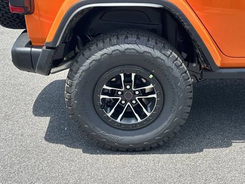 New 2026 Jeep Wrangler Unlimited Rubicon AWD/4WD image 23