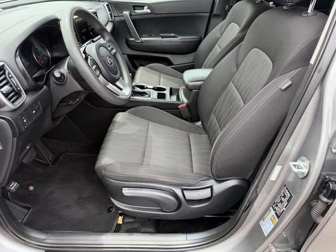 Used 2021 Kia Sportage LX FWD image 9