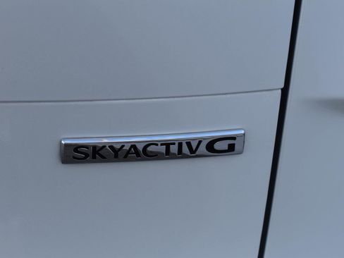 Used 2025 MAZDA CX-50 AWD 2.5 S w/ Premium Package image 10
