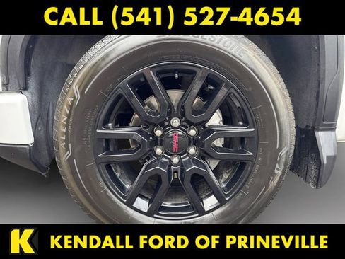 Used 2024 GMC Sierra 1500 Elevation w/ Max Trailering Package AWD/4WD image 9