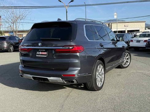 Used 2019 BMW X7 xDrive50i w/ Premium Package image 11