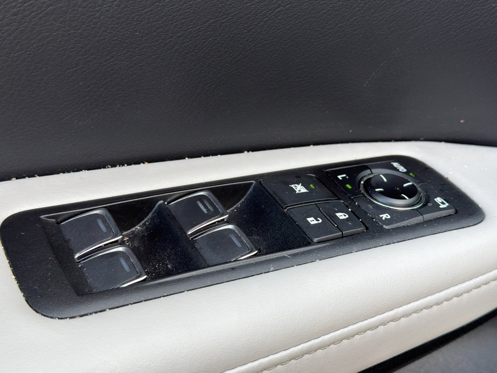 Used 2019 Lexus RX 450h AWD w/ Navigation Package image 11