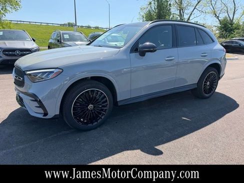 New 2026 Mercedes-Benz GLC 300 4MATIC image 1