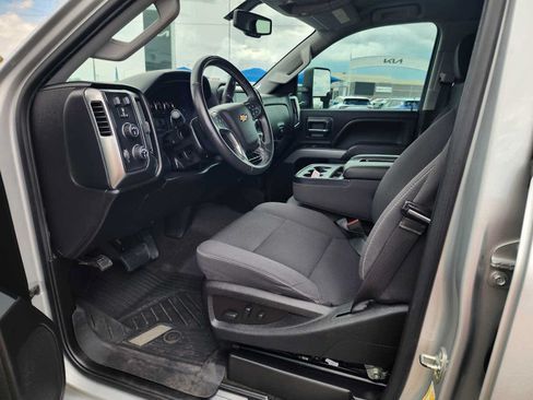 Used 2018 Chevrolet Silverado 2500 LT w/ All Star Edition AWD/4WD image 16