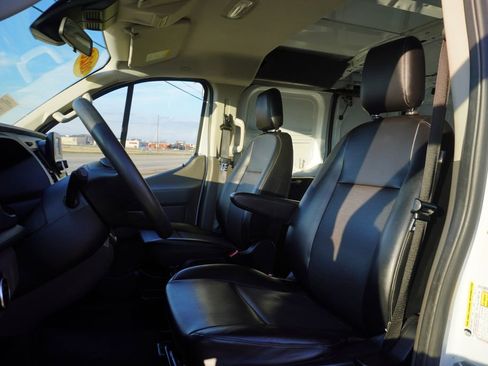 Used 2020 Ford Transit 250 Low Roof image 23