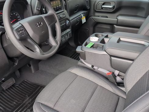 New 2026 Chevrolet Silverado 2500 Custom w/ Custom Convenience Package image 10