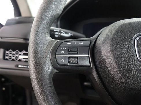 Used 2025 Honda Accord SE image 41