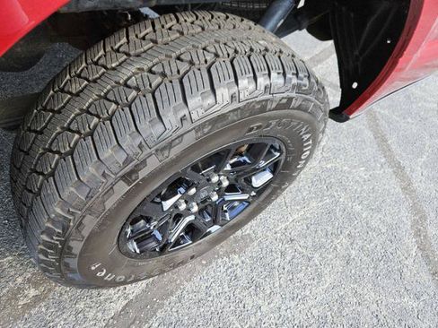 Used 2018 Ford F150 XLT AWD/4WD image 10