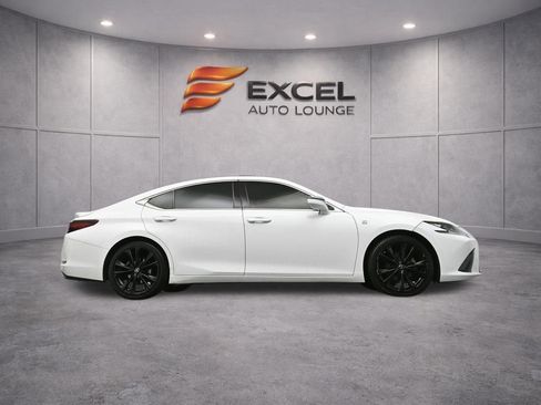 Used 2022 Lexus ES 350 F Sport w/ Accessory Package 2 image 40