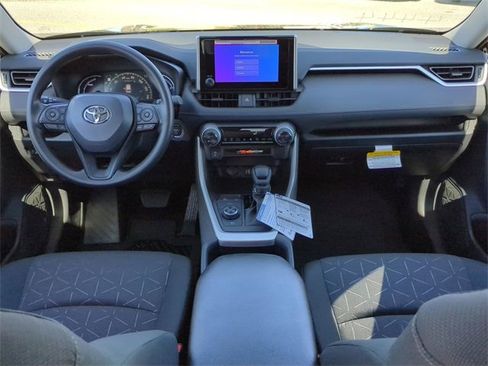 New 2025 Toyota RAV4 XLE image 15