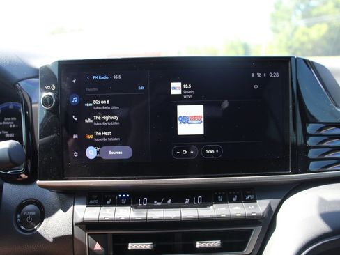 Used 2025 Toyota Camry XSE w/ Premium Package FWD image 13