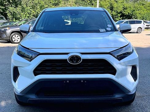 Certified 2022 Toyota RAV4 LE AWD/4WD image 2