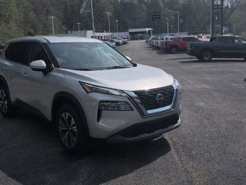 Used 2023 Nissan Rogue SV AWD/4WD image 1