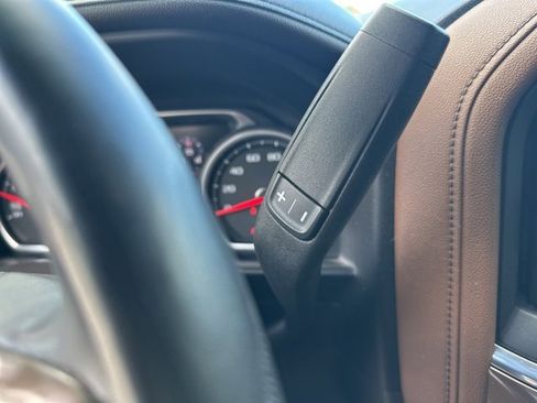 Used 2019 Chevrolet Silverado 1500 High Country w/ Technology Package image 15