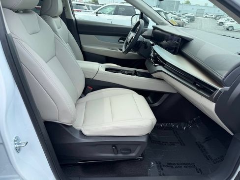 Used 2025 Nissan Murano SL w/ Cargo Package AWD/4WD image 33