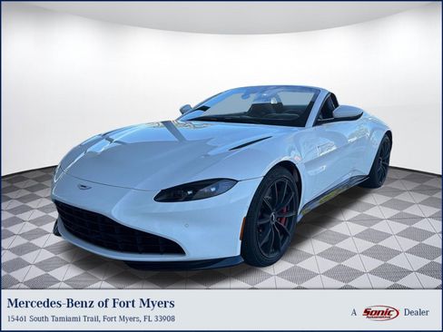 Used 2021 Aston Martin V8 Vantage Roadster RWD image 1