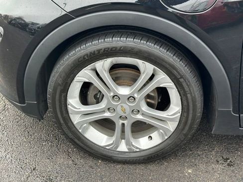 Used 2020 Chevrolet Bolt LT image 10