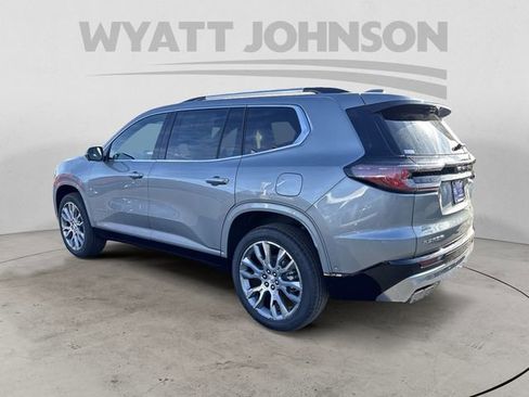 New 2026 GMC Acadia Denali w/ Super Cruise Package FWD image 3