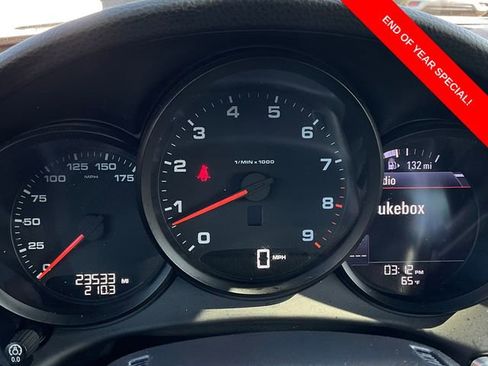 Used 2014 Porsche Cayman image 15