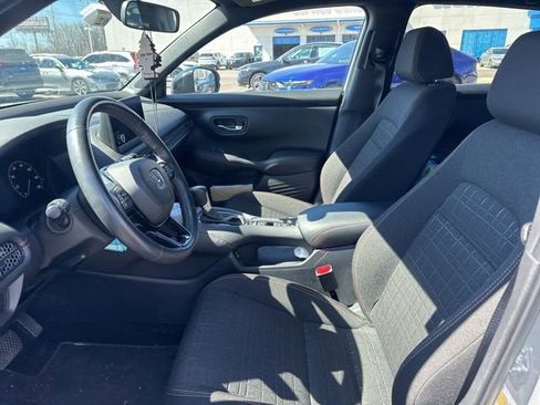 Used 2024 Honda HR-V Sport image 16