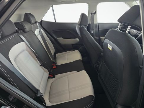 New 2026 Hyundai Venue SEL FWD image 37