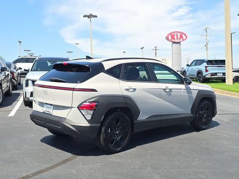 Used 2026 Hyundai Kona SEL Sport FWD image 3