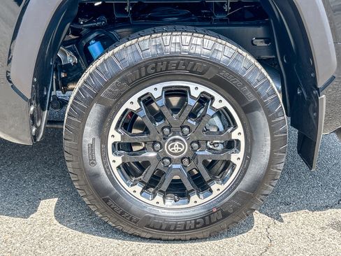 Used 2026 Toyota Tundra SR5 w/ TRD Off-Road Package AWD/4WD image 11
