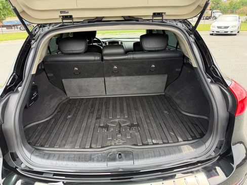 Used 2017 INFINITI QX50 AWD w/ Premium Plus Package image 11