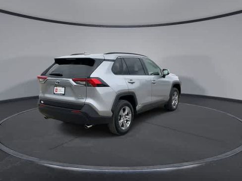 Certified 2024 Toyota RAV4 XLE AWD/4WD image 8