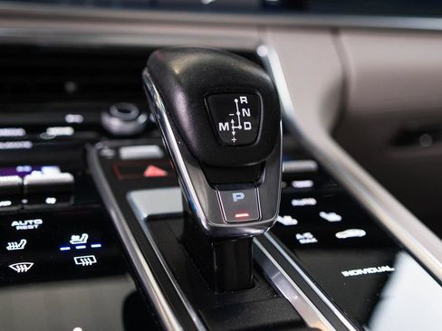 Certified 2023 Porsche Panamera 4 Platinum Edition AWD/4WD image 29