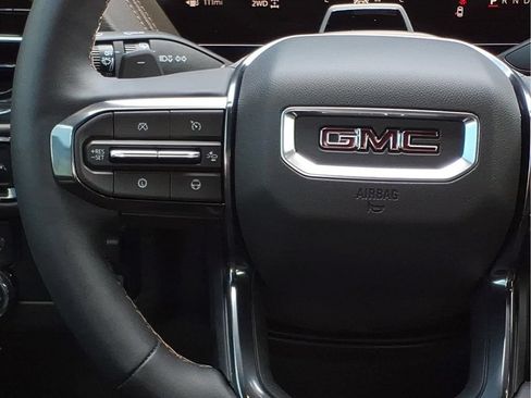 New 2026 GMC Yukon AT4 w/ AT4 Premium Plus Package AWD/4WD image 6
