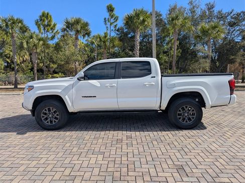 Certified 2023 Toyota Tacoma SR5 image 8