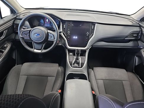 Used 2023 Subaru Outback Premium AWD/4WD image 9