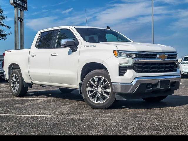 Used 2023 Chevrolet Silverado 1500 LT AWD/4WD image 2